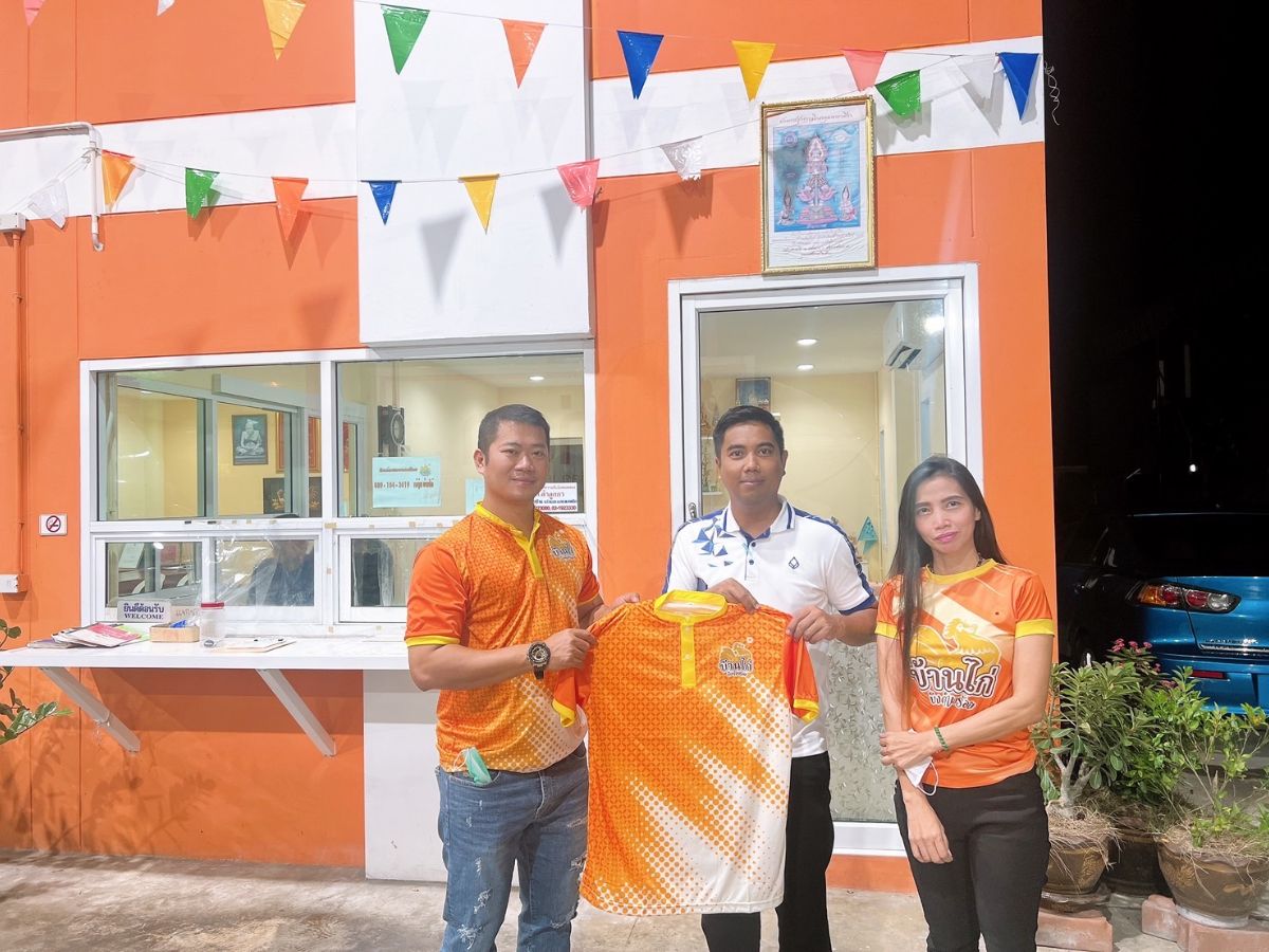 บ้านไก่บึงคำพร้อย ขายเนื้อไก่สด